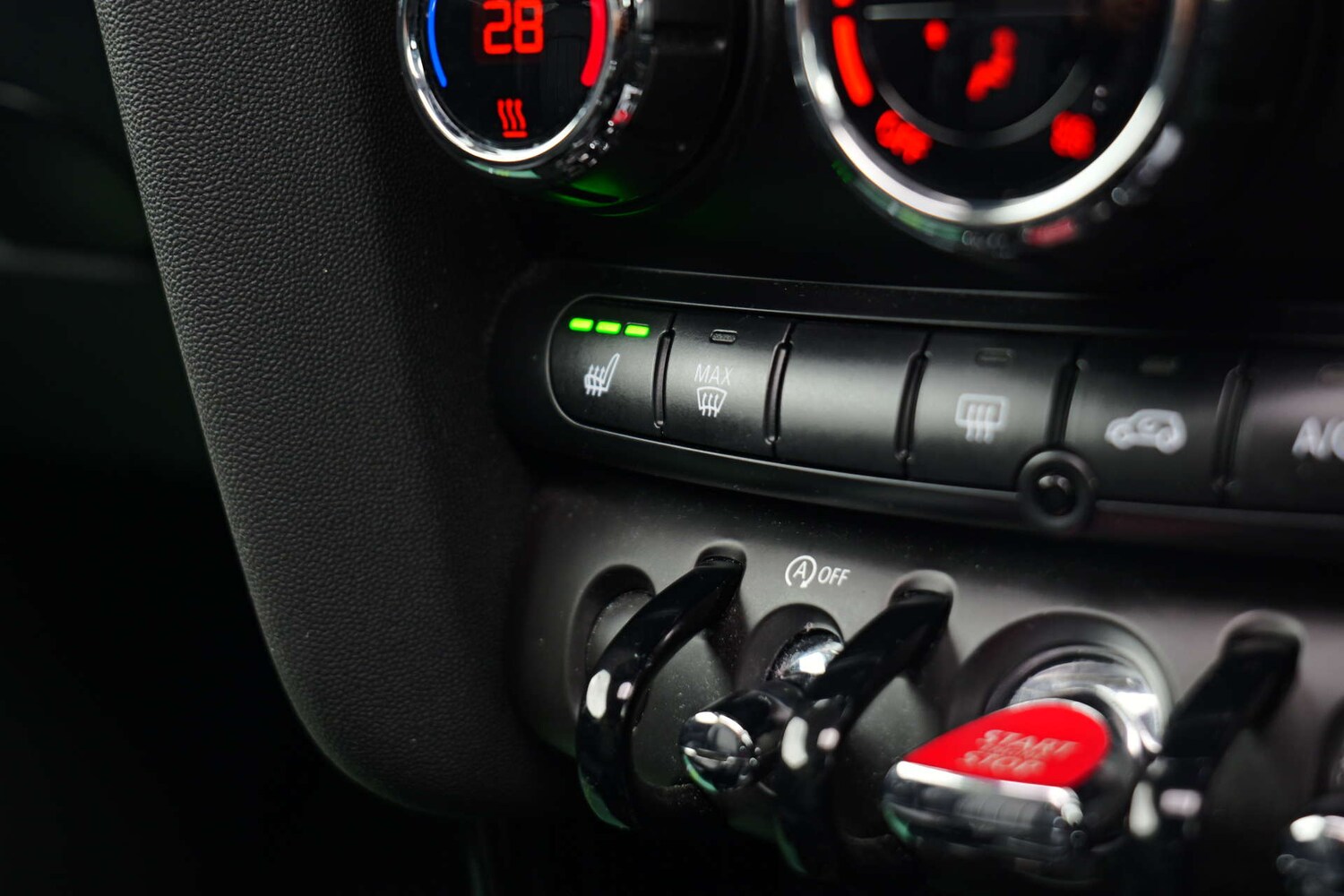 Used MINI Hatch 2019 for sale - 76749833: Photo 33