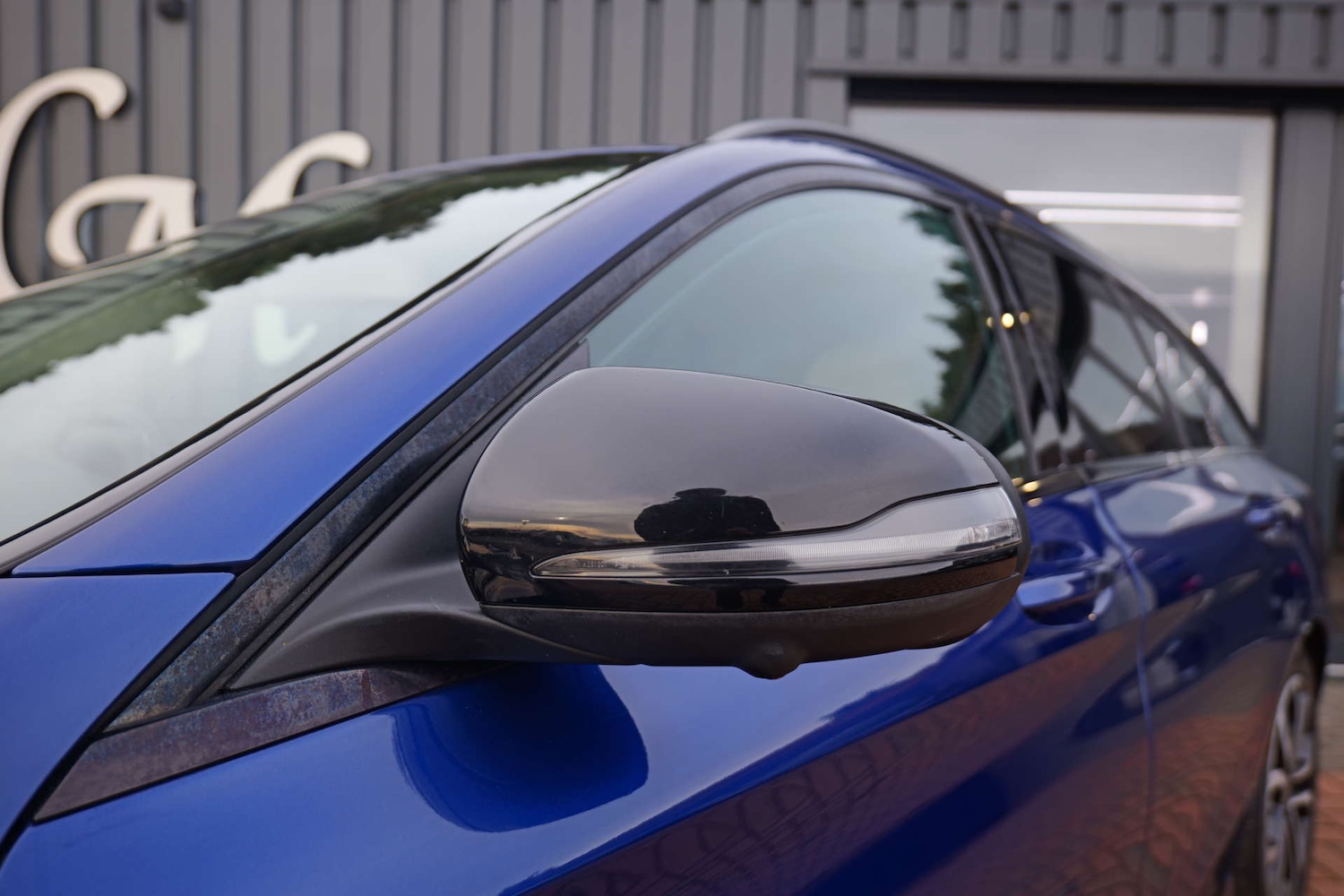 Used Mercedes-Benz C Class 2018 for sale - 76973927: Photo 15