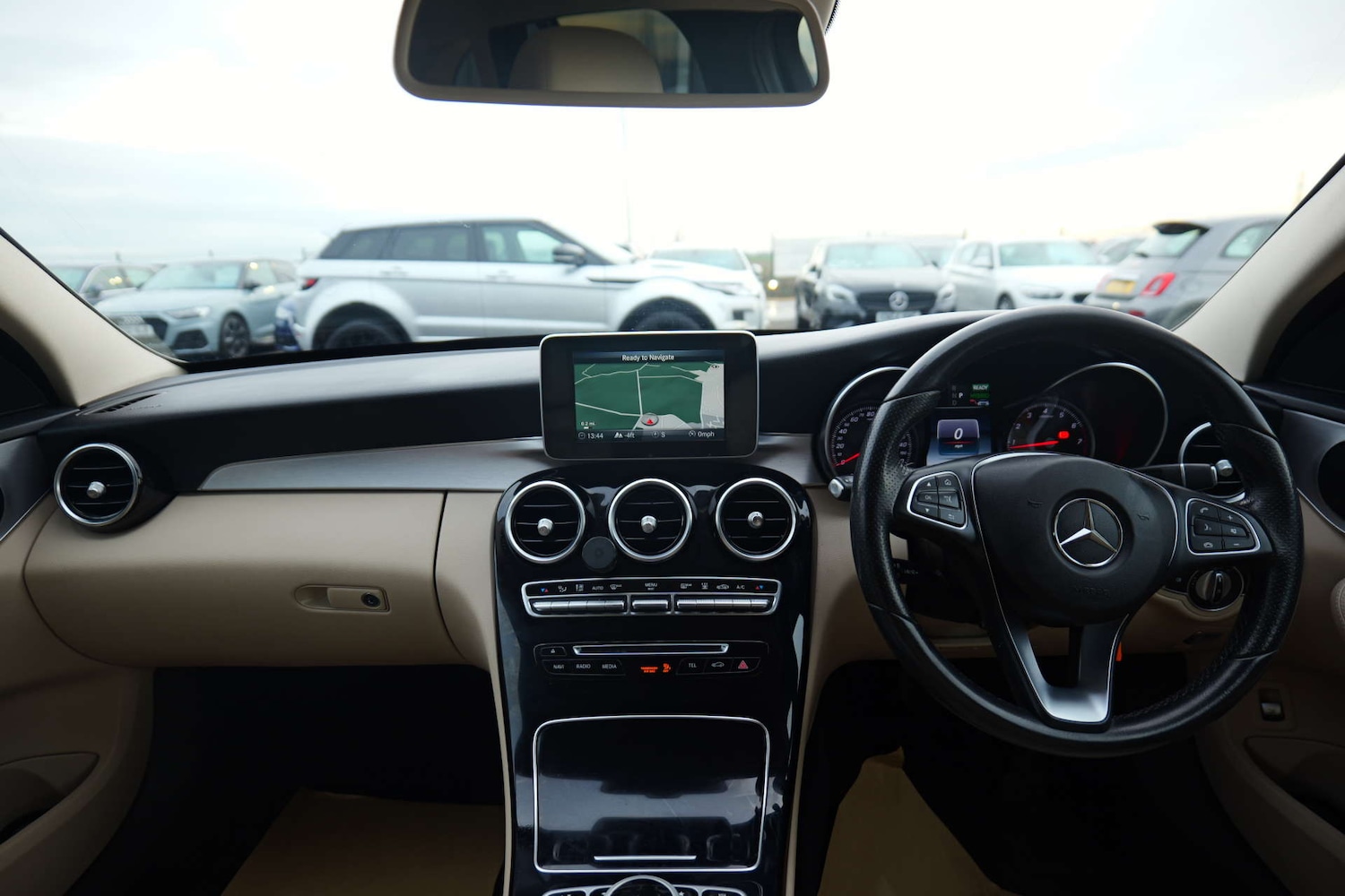 Used Mercedes-Benz C Class 2018 for sale - 76973927: Photo 26