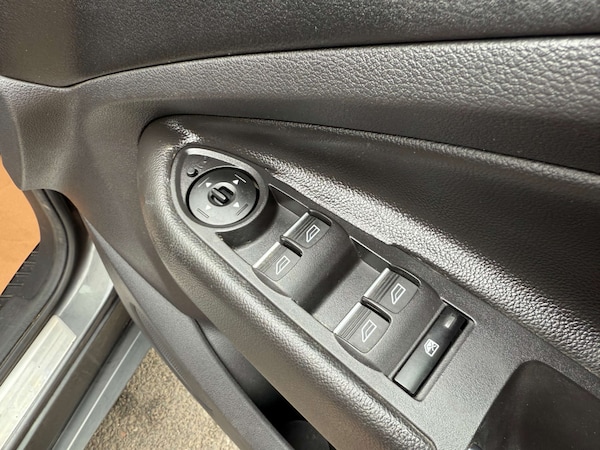 Used Ford Kuga 2017 for sale - 75605082: Photo 26