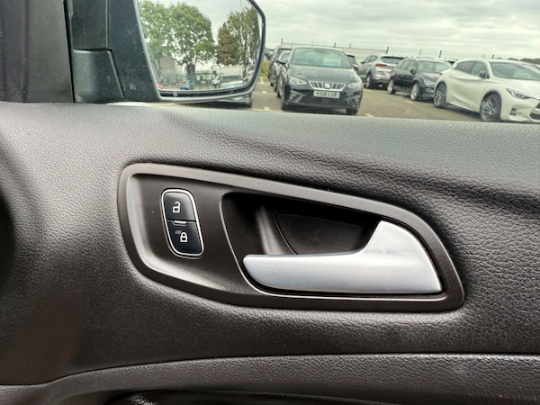 Used Ford Kuga 2017 for sale - 75605082: Photo 59