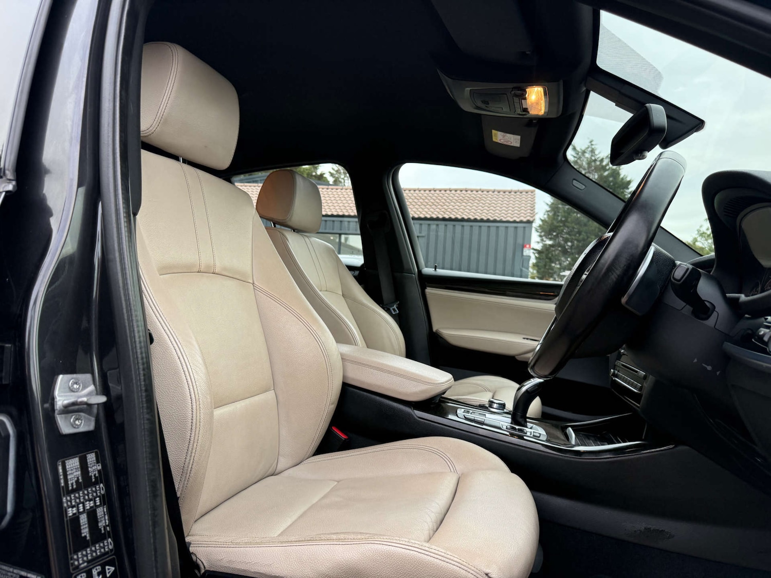 Used BMW X4 2015 for sale - 76197200: Photo 30