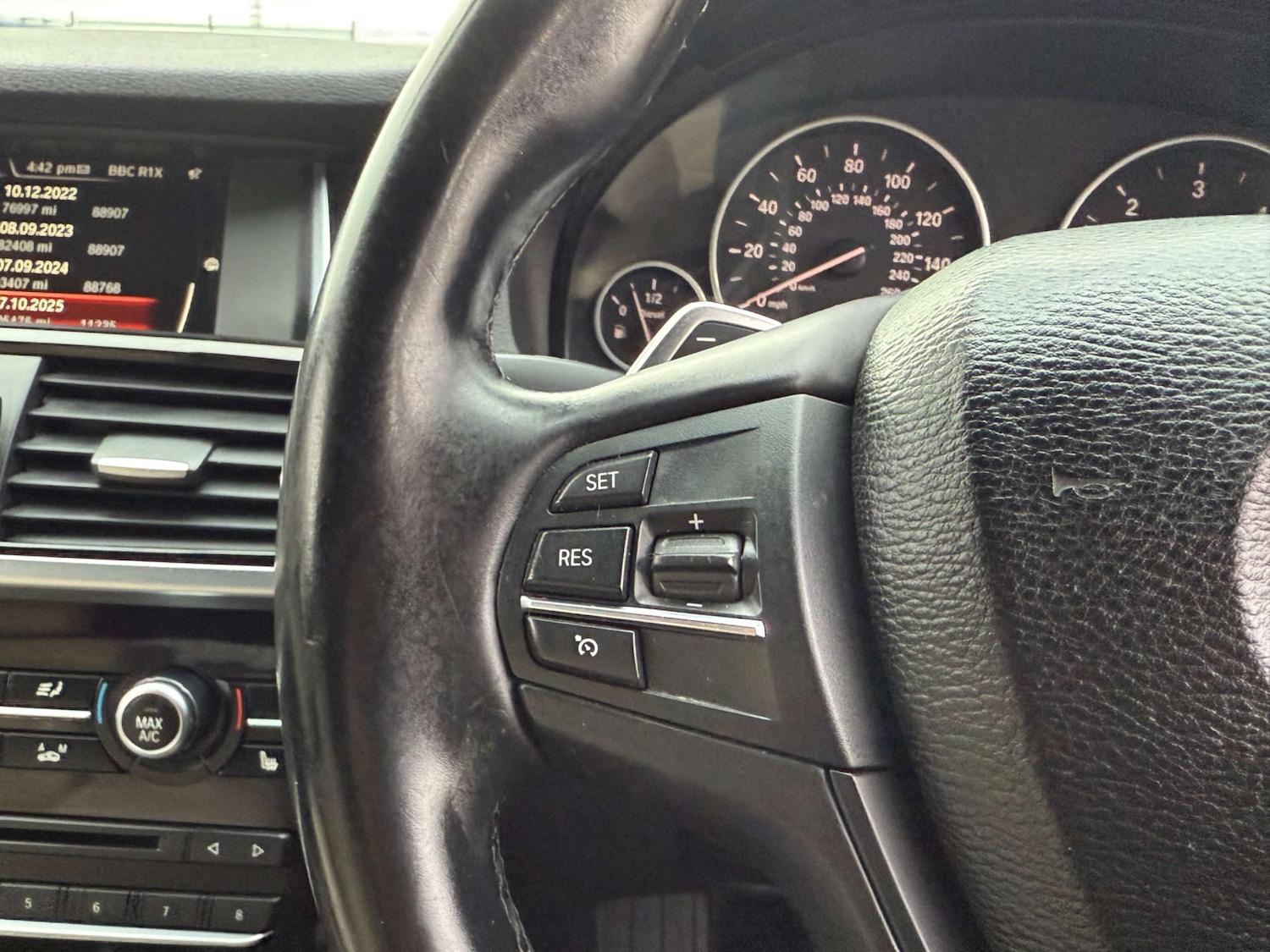 Used BMW X4 2015 for sale - 76197200: Photo 34