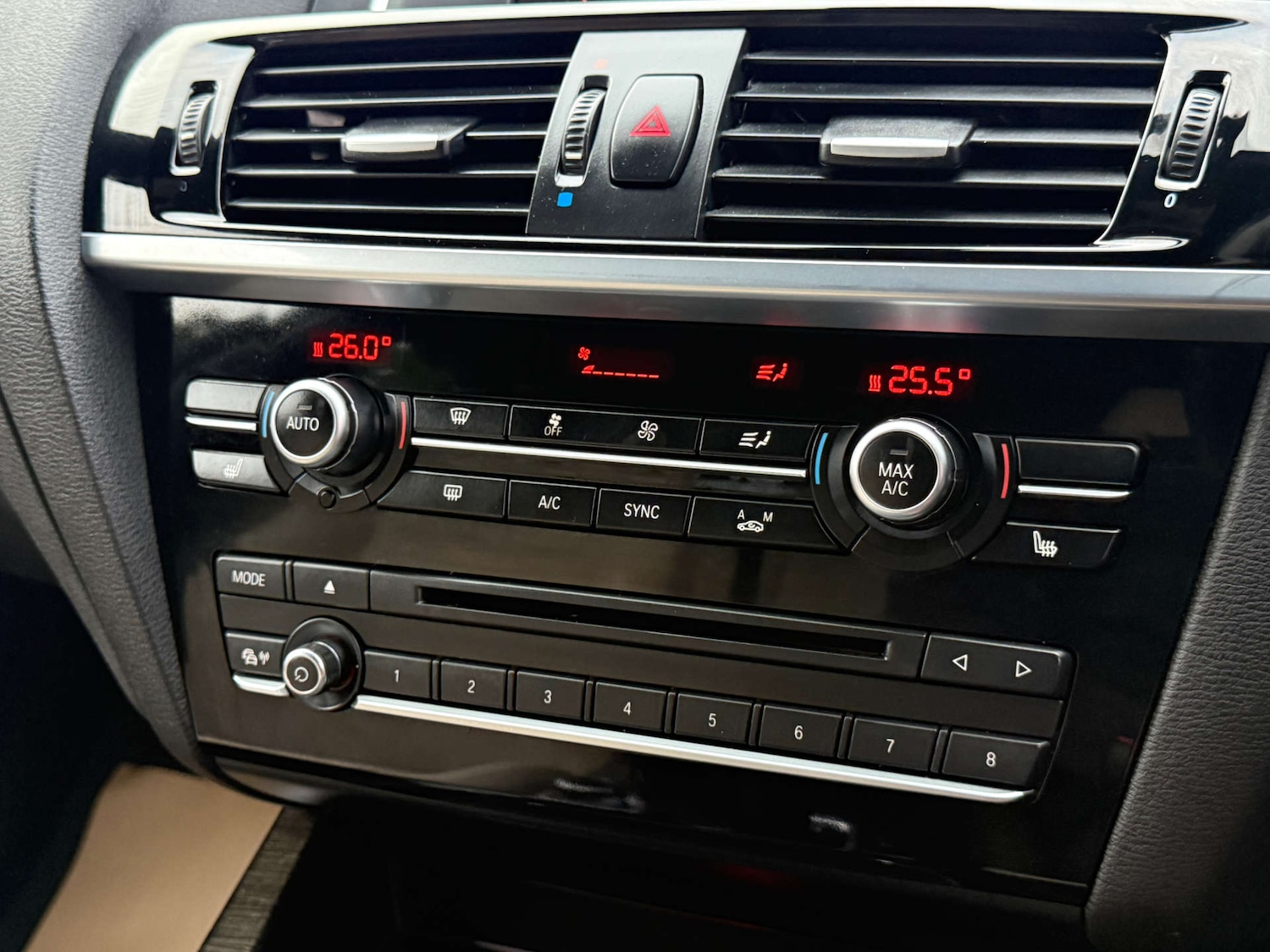 Used BMW X4 2015 for sale - 76197200: Photo 37