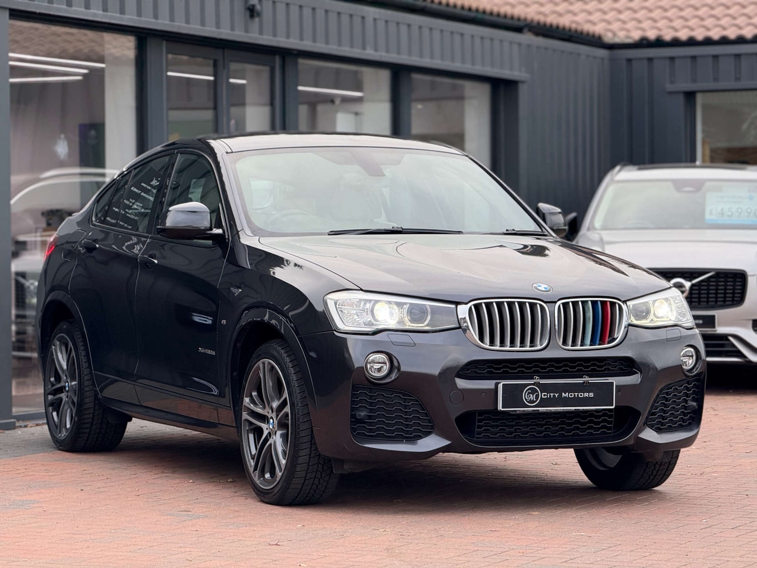 Used BMW X4 2015 for sale - 76197200: Photo 4