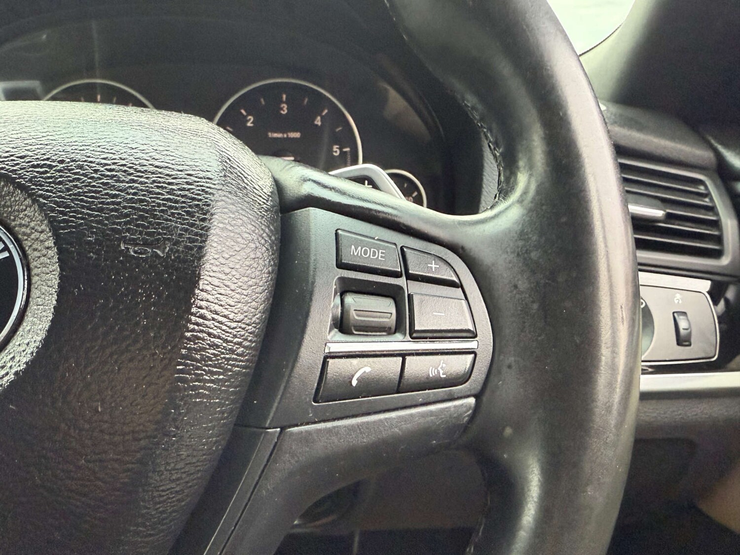 Used BMW X4 2015 for sale - 76197200: Photo 75