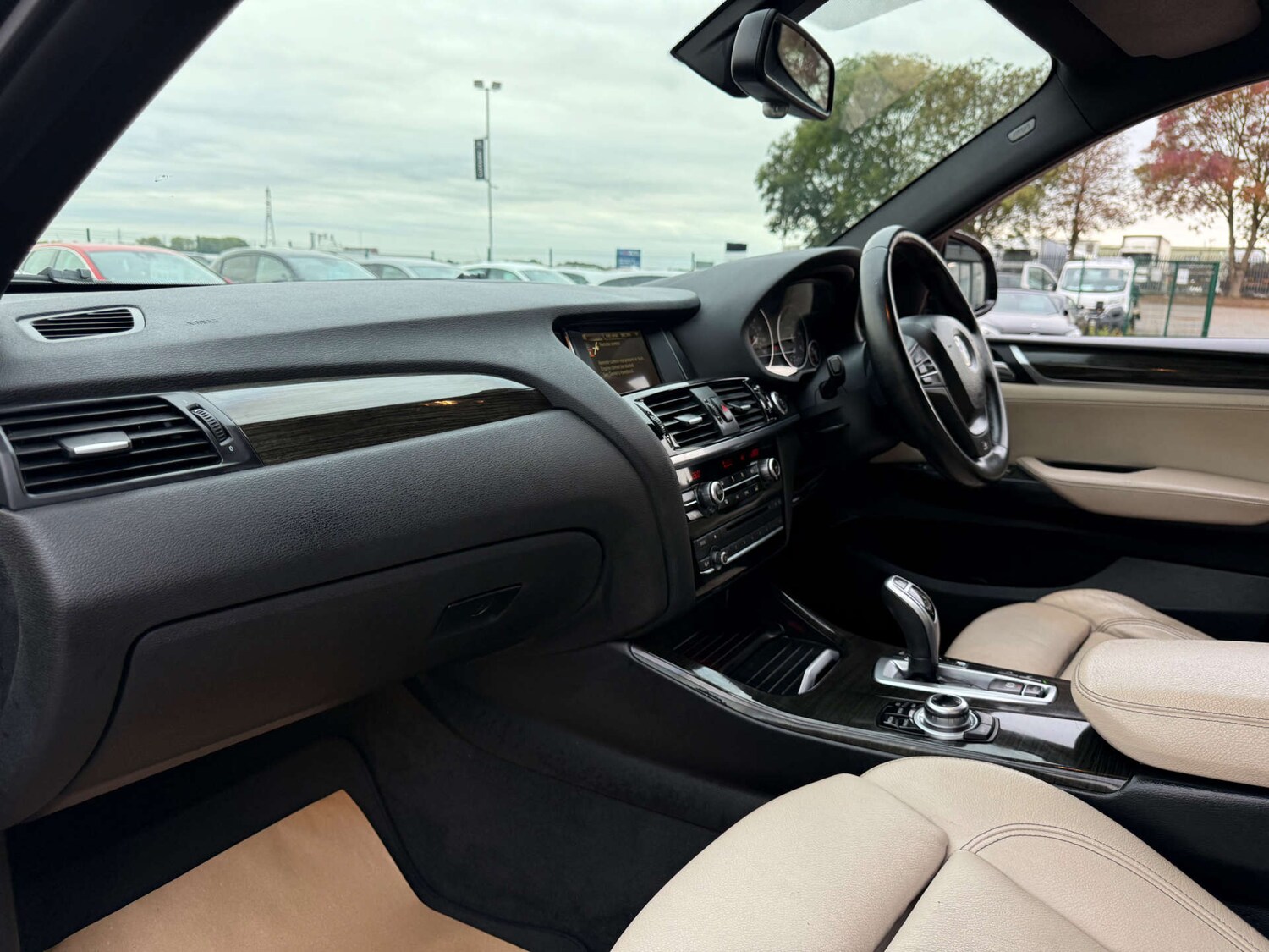 Used BMW X4 2015 for sale - 76197200: Photo 95