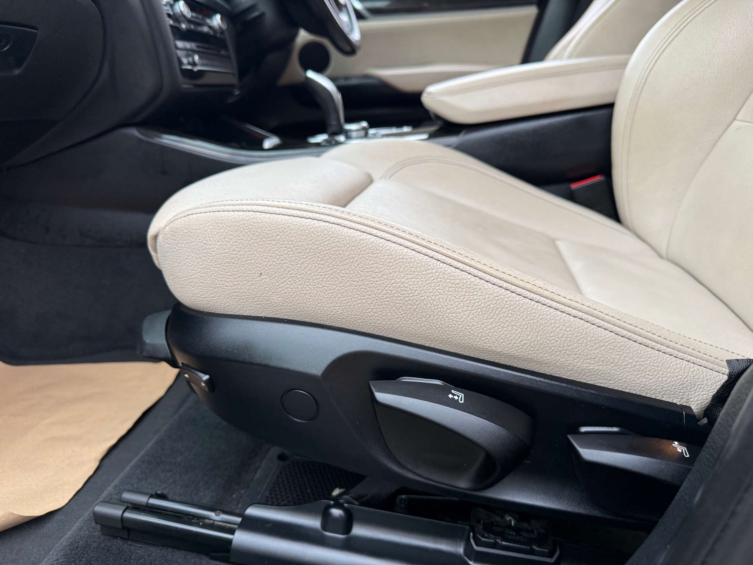 Used BMW X4 2015 for sale - 76197200: Photo 97