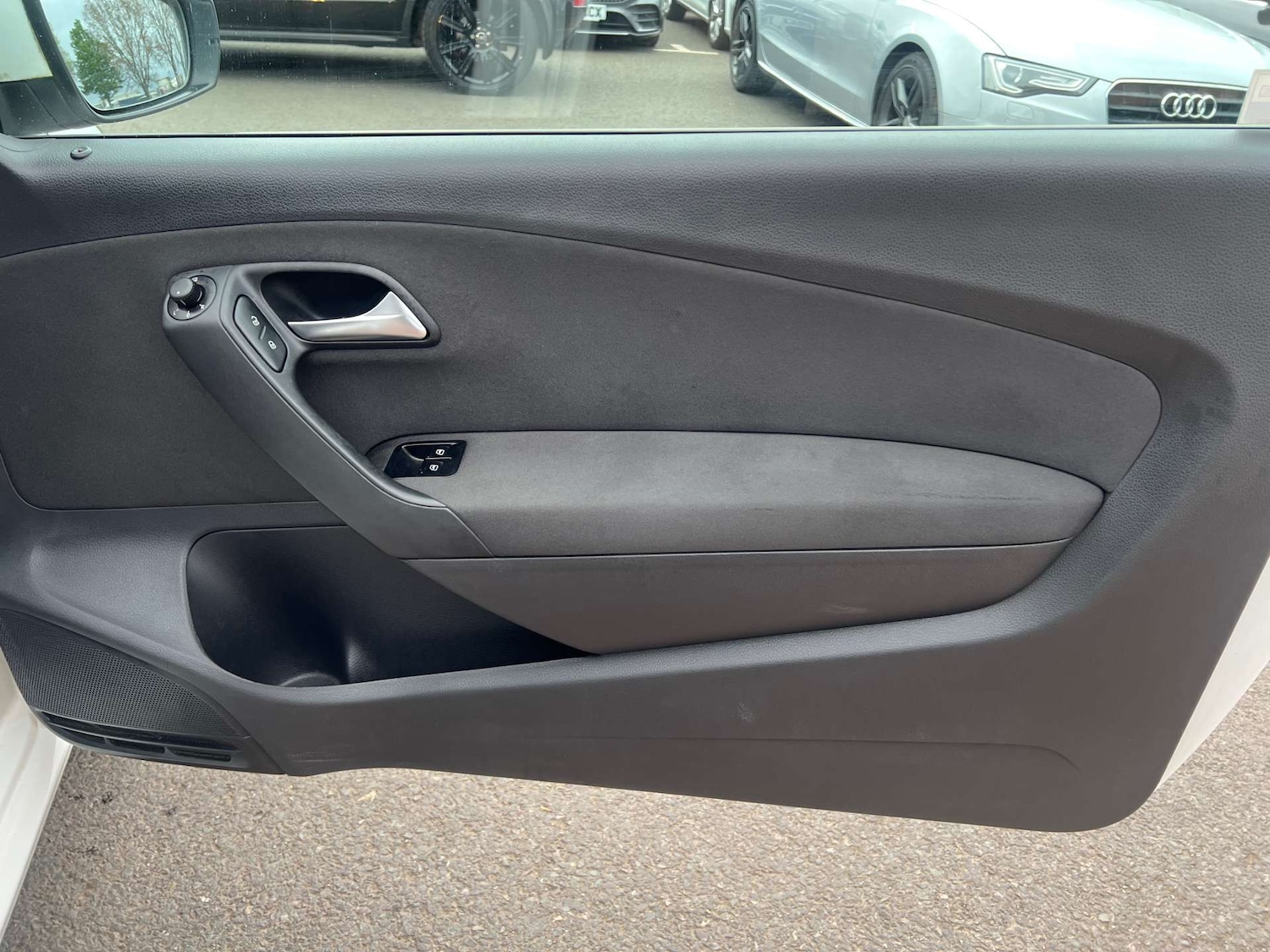 Used Volkswagen Polo 2013 for sale - 78182115: Photo 43