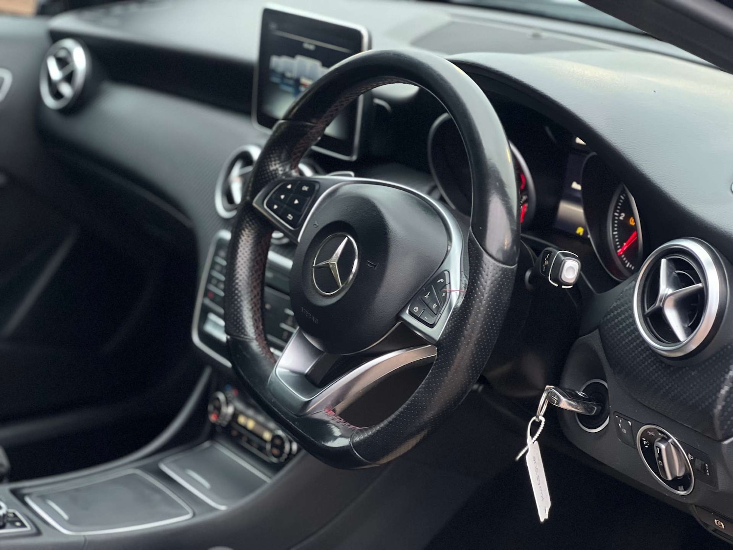 Used Mercedes-Benz A-Class 2016 for sale - 77297293: Photo 21