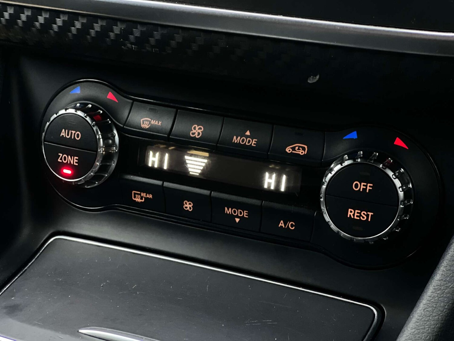 Used Mercedes-Benz A-Class 2016 for sale - 77297293: Photo 25