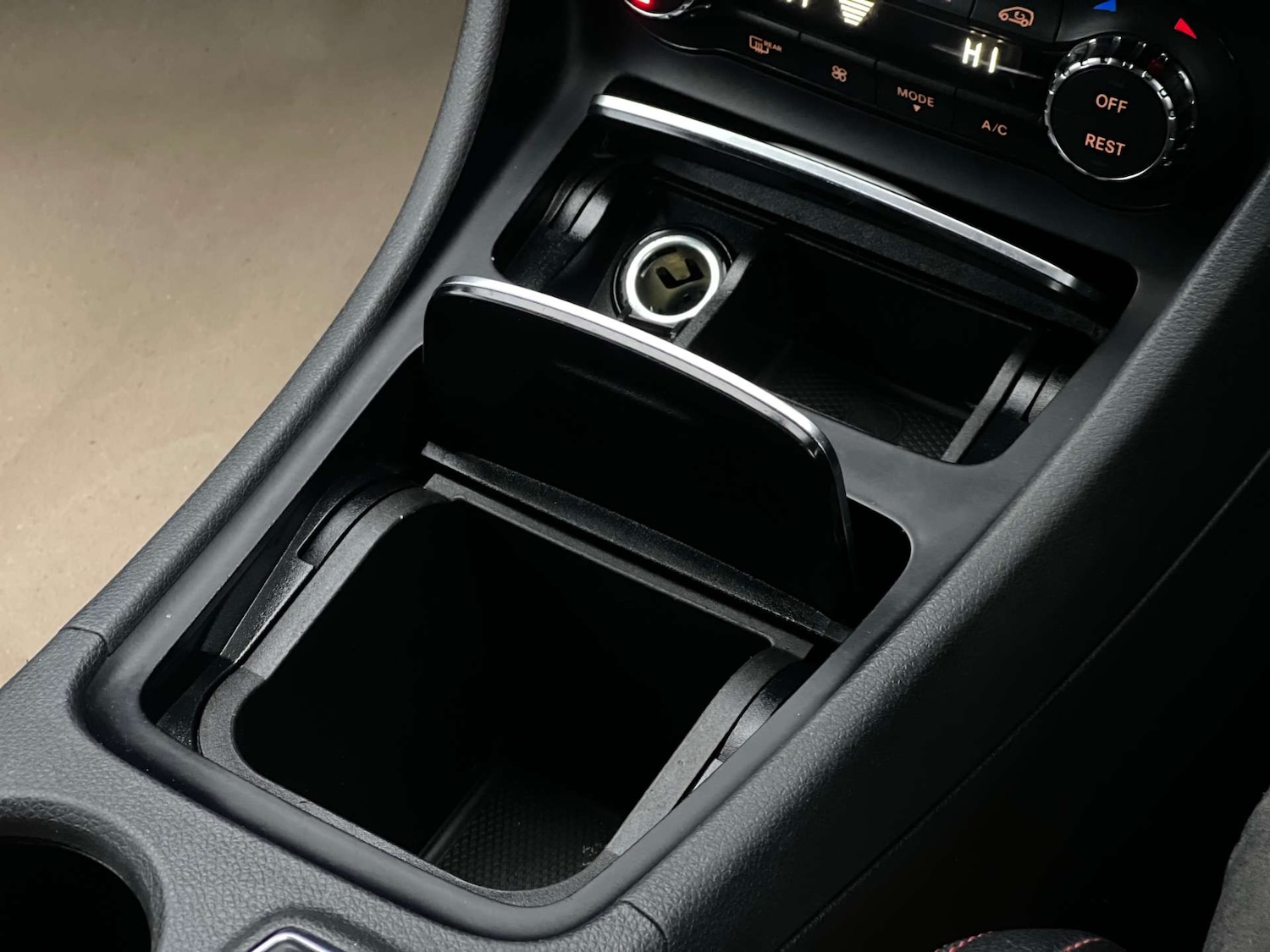 Used Mercedes-Benz A-Class 2016 for sale - 77297293: Photo 26