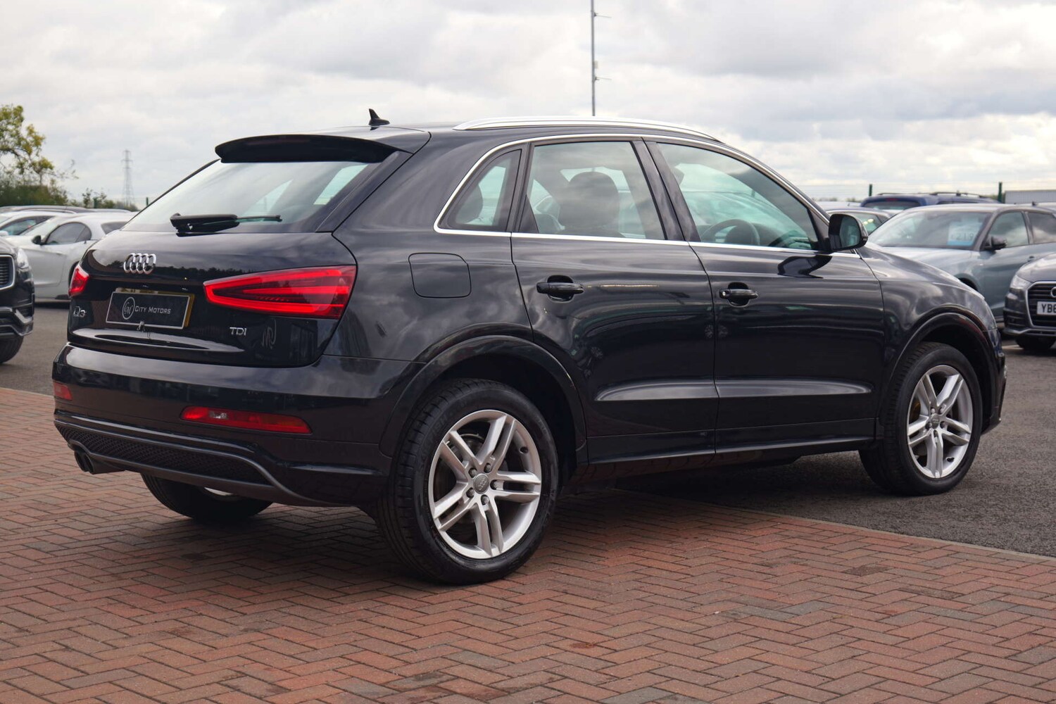 Used Audi Q3 2013 for sale - 76333074: Photo 12