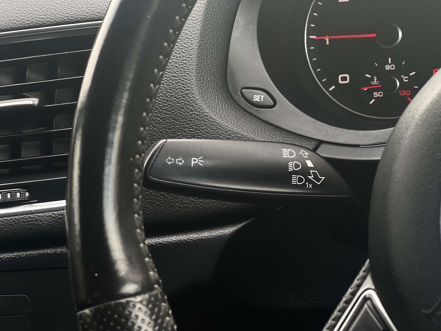 Used Audi Q3 2013 for sale - 76333074: Photo 23