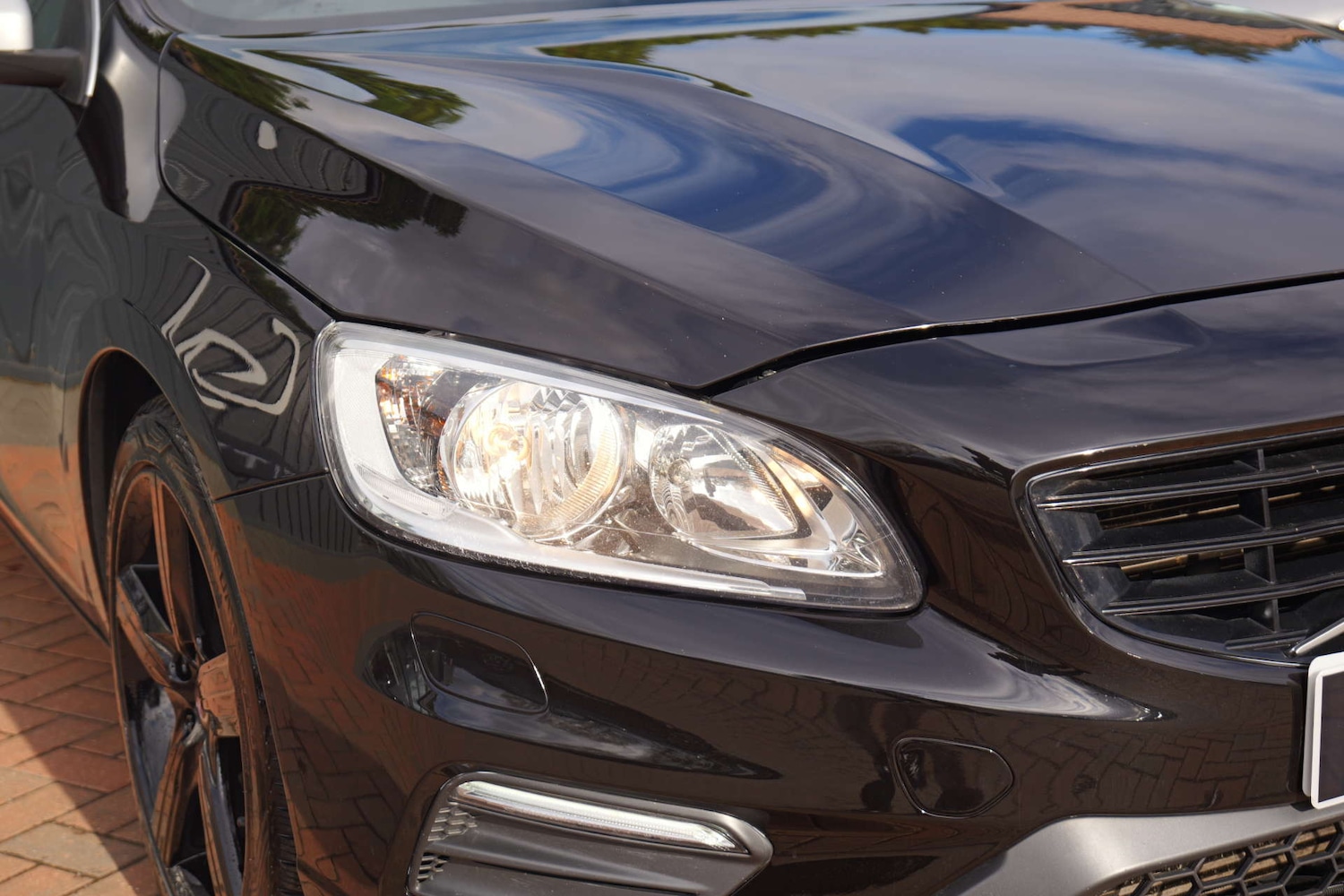 Used Volvo V60 2017 for sale - 76356027: Photo 10