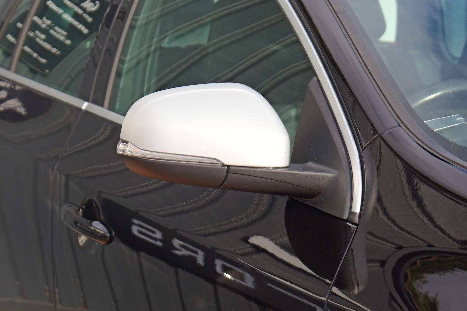 Used Volvo V60 2017 for sale - 76356027: Photo 11