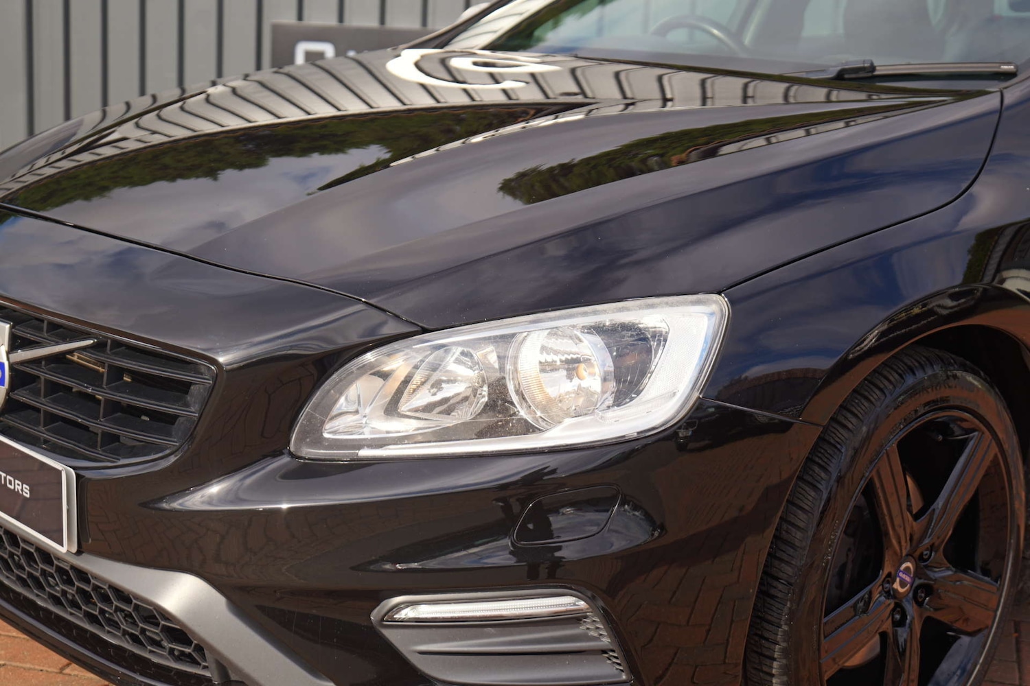 Used Volvo V60 2017 for sale - 76356027: Photo 32