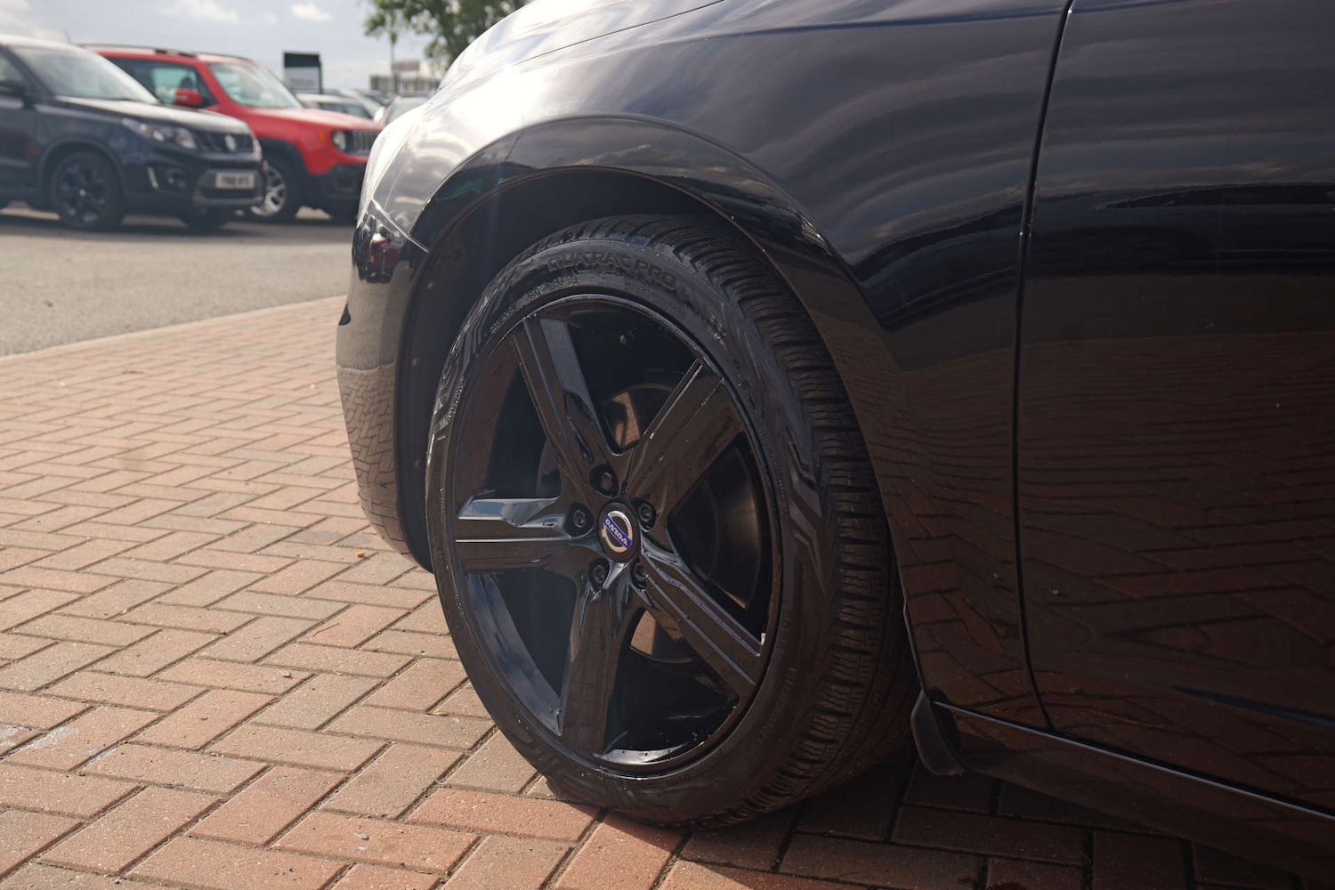 Used Volvo V60 2017 for sale - 76356027: Photo 34