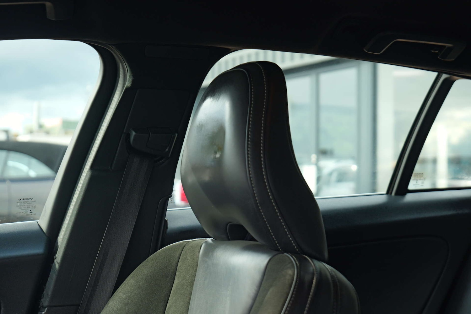 Used Volvo V60 2017 for sale - 76356027: Photo 69