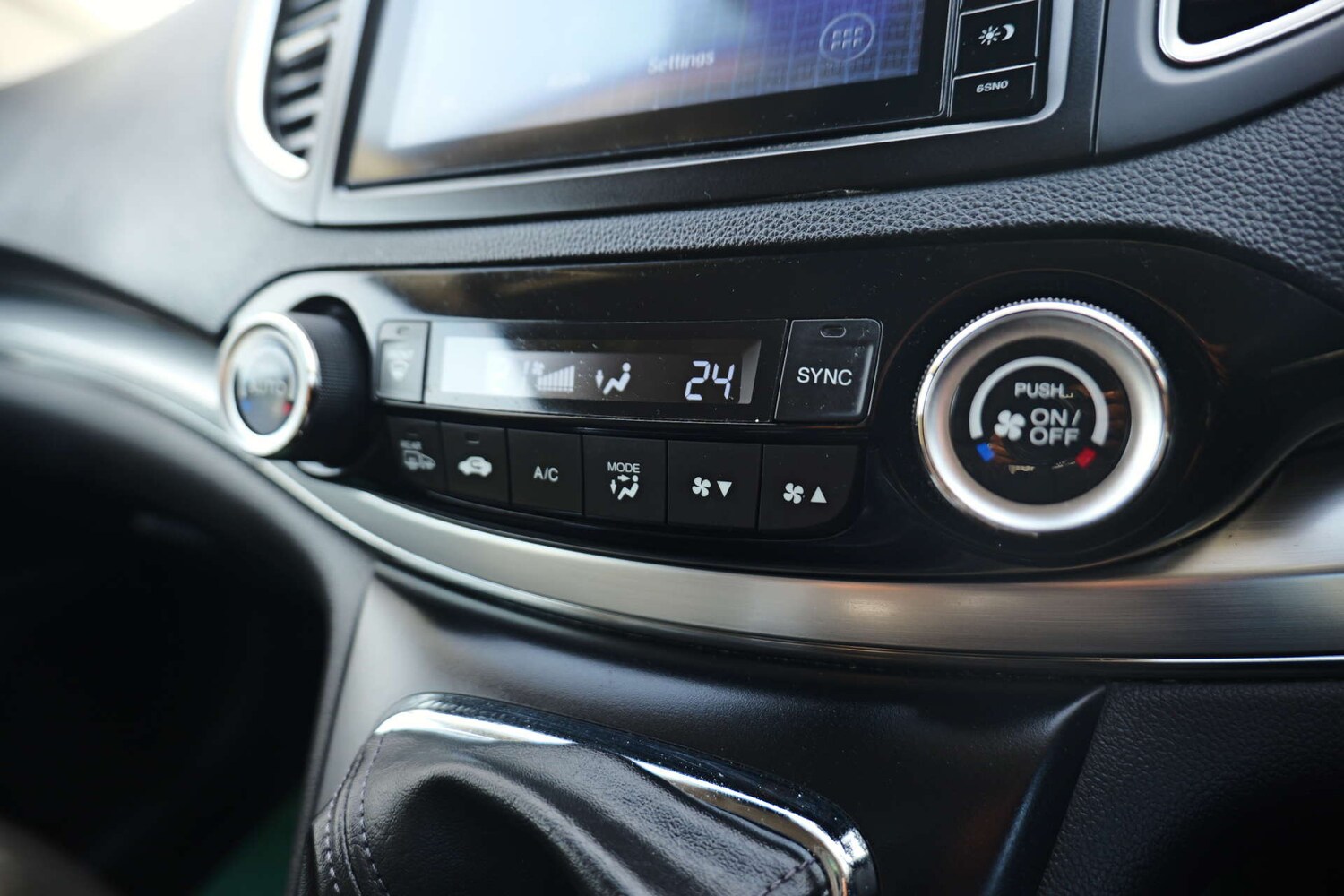 Used Honda CR-V 2016 for sale - 76829959: Photo 29