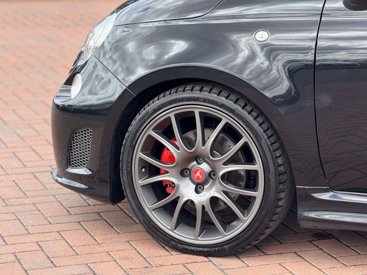 Used Abarth 595 2013 for sale - 75737750: Photo 18