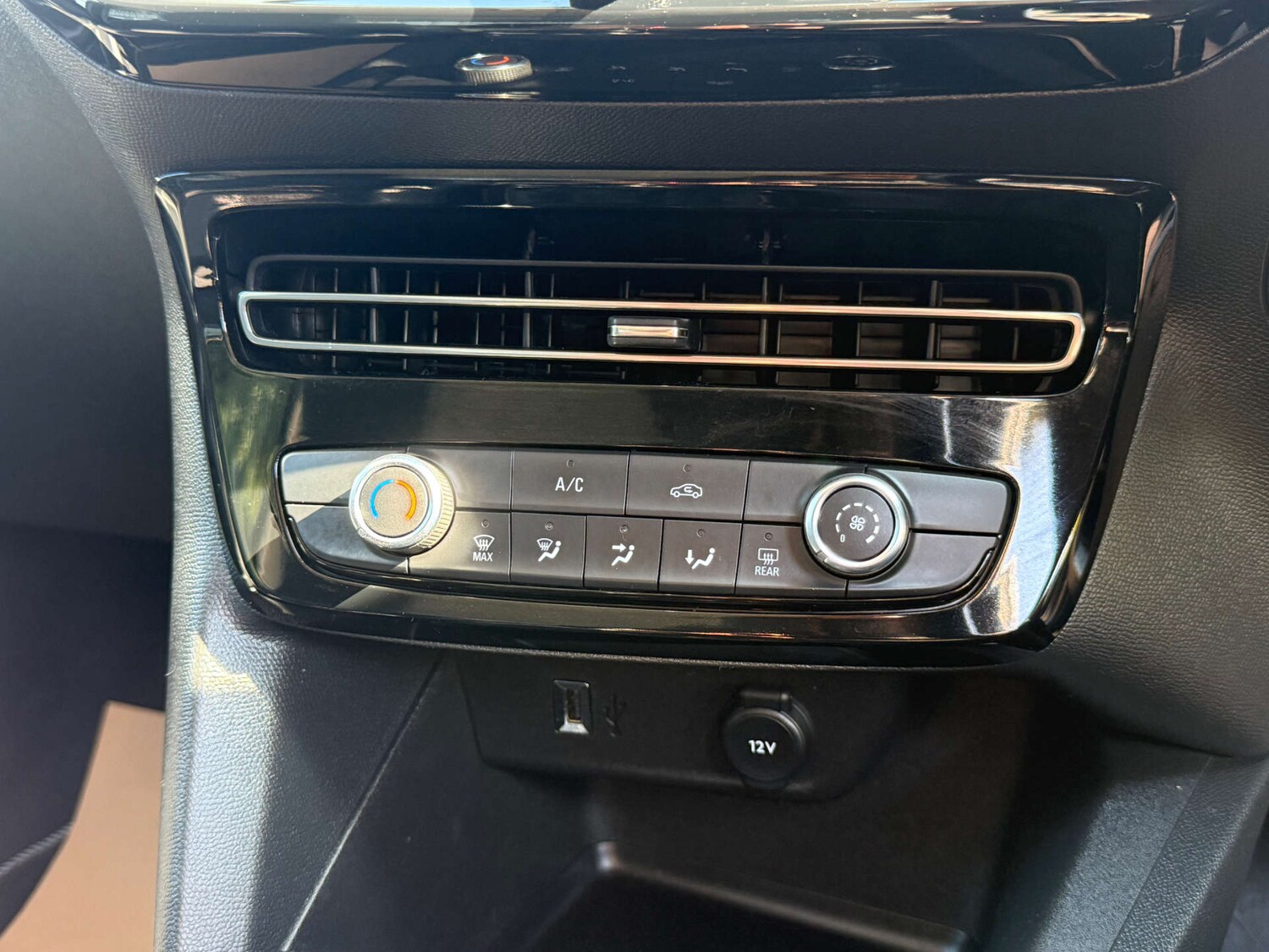 Used Vauxhall Mokka 2022 for sale - 74672487: Photo 20