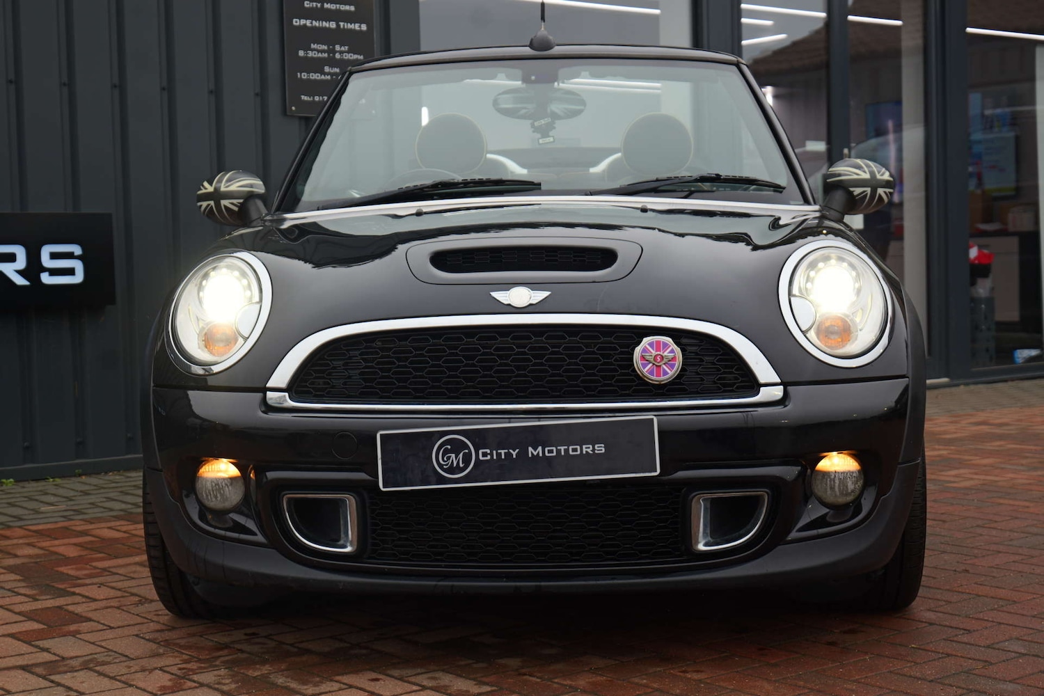 Used MINI Convertible 2011 for sale - 77125185: Photo 3