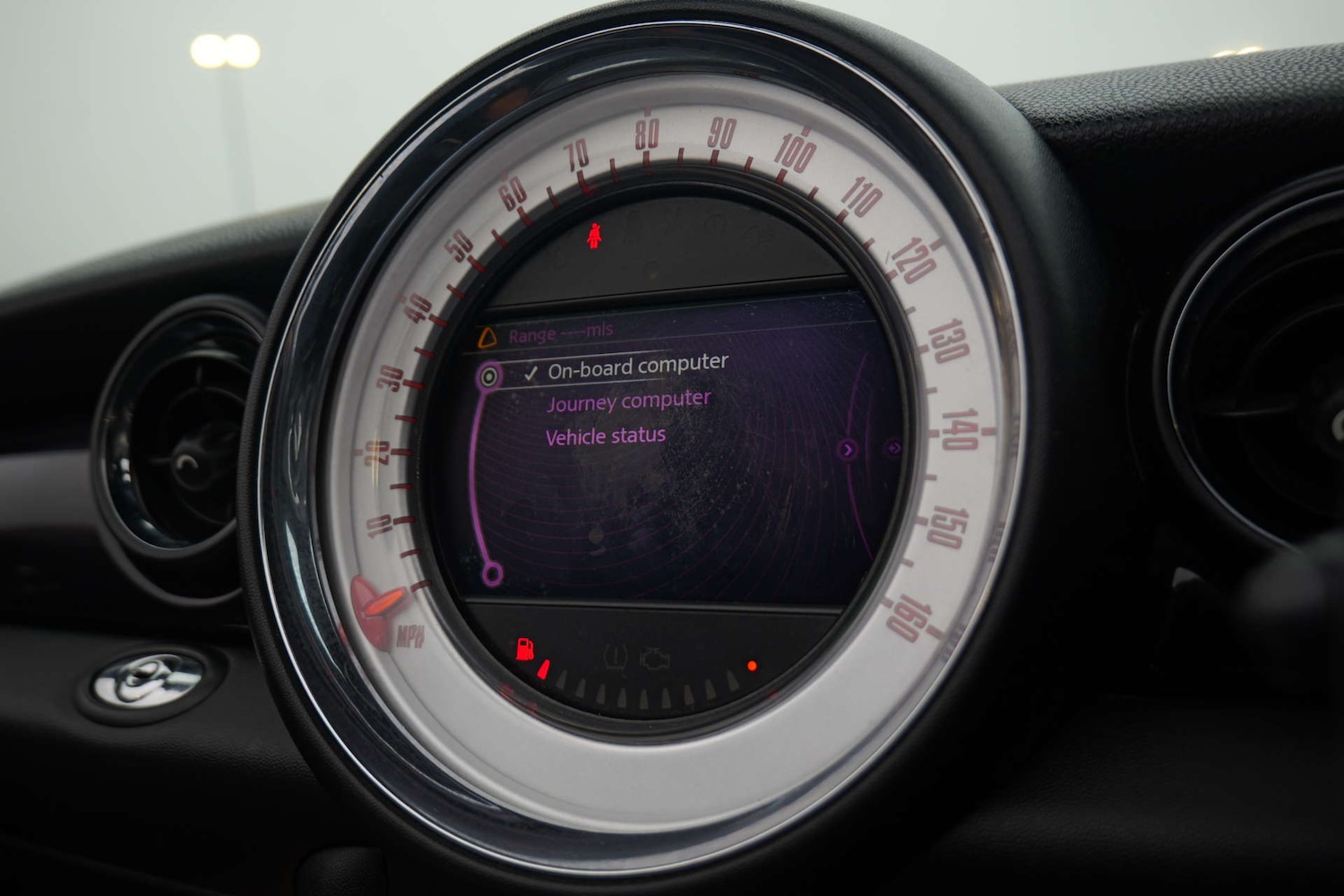 Used MINI Convertible 2011 for sale - 77125185: Photo 37