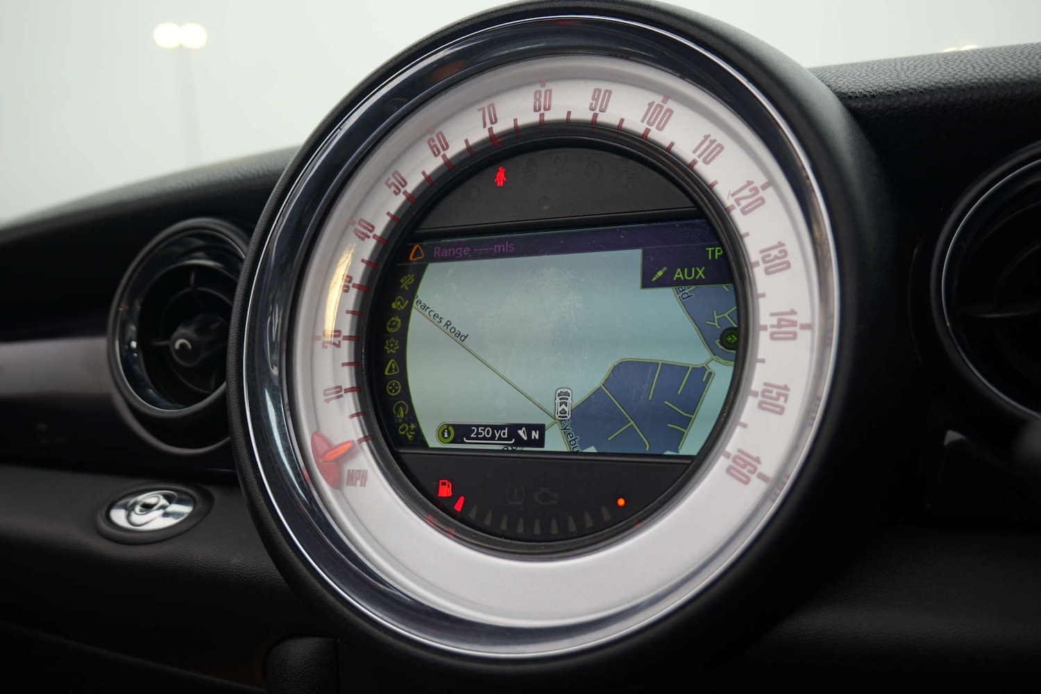 Used MINI Convertible 2011 for sale - 77125185: Photo 38