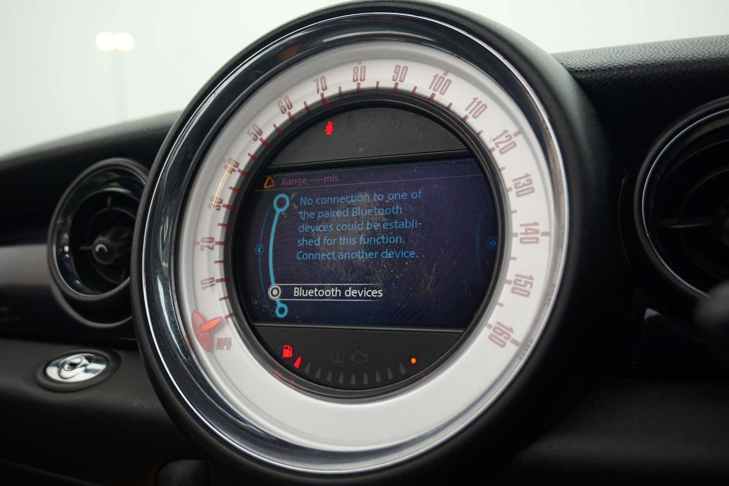 Used MINI Convertible 2011 for sale - 77125185: Photo 40