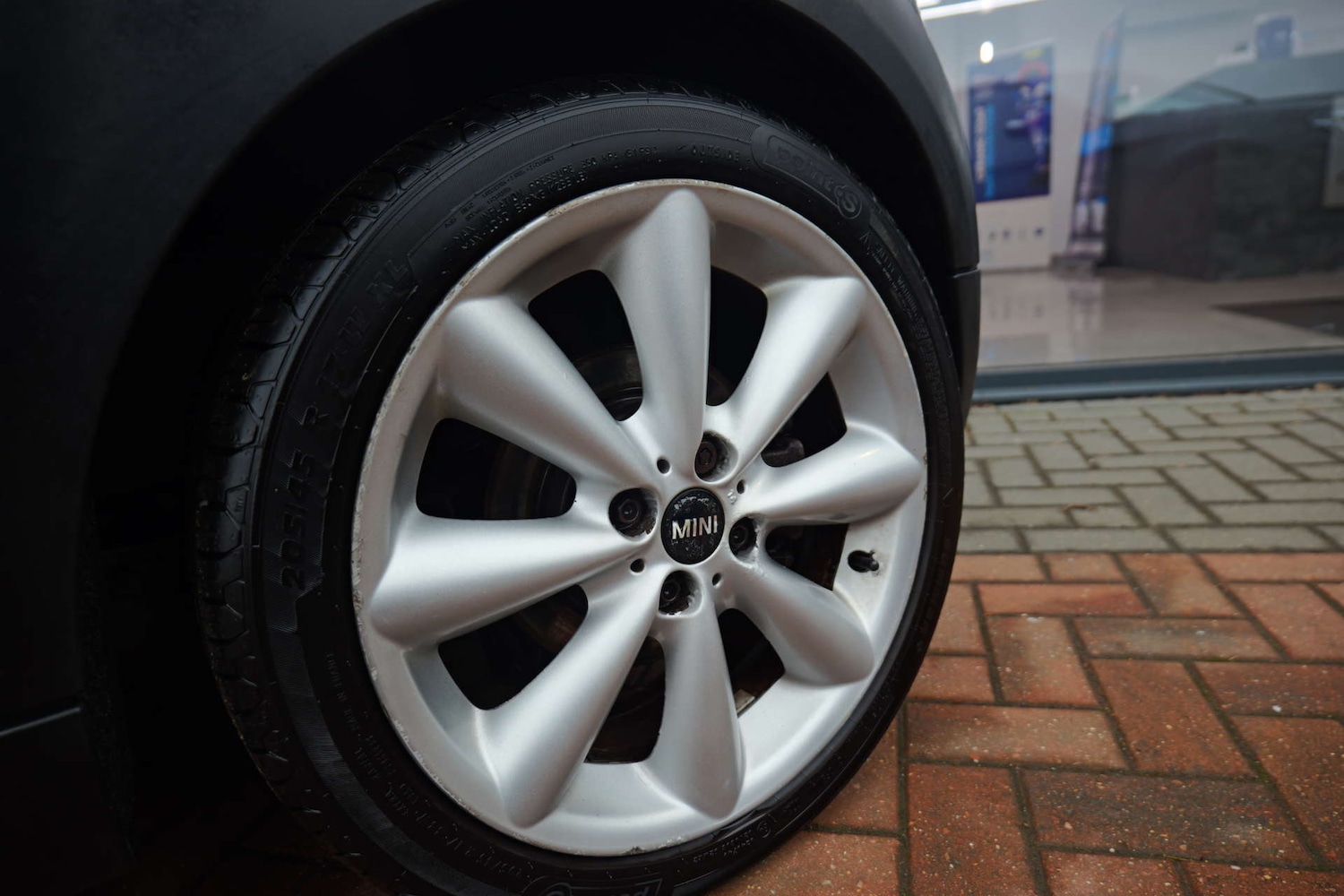 Used MINI Convertible 2011 for sale - 77125185: Photo 45