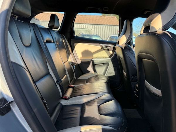 Used Volvo XC60 2013 for sale - 76278054: Photo 12