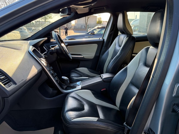 Used Volvo XC60 2013 for sale - 76278054: Photo 13