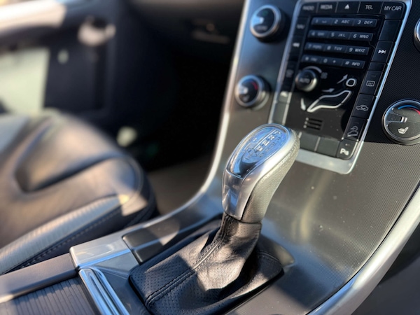 Used Volvo XC60 2013 for sale - 76278054: Photo 41