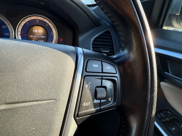 Used Volvo XC60 2013 for sale - 76278054: Photo 49