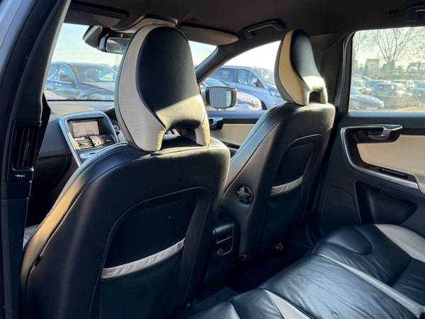Used Volvo XC60 2013 for sale - 76278054: Photo 75