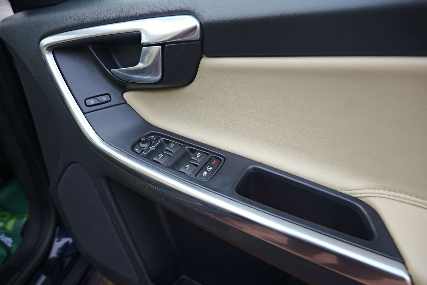 Used Volvo XC60 2016 for sale - 76829923: Photo 18