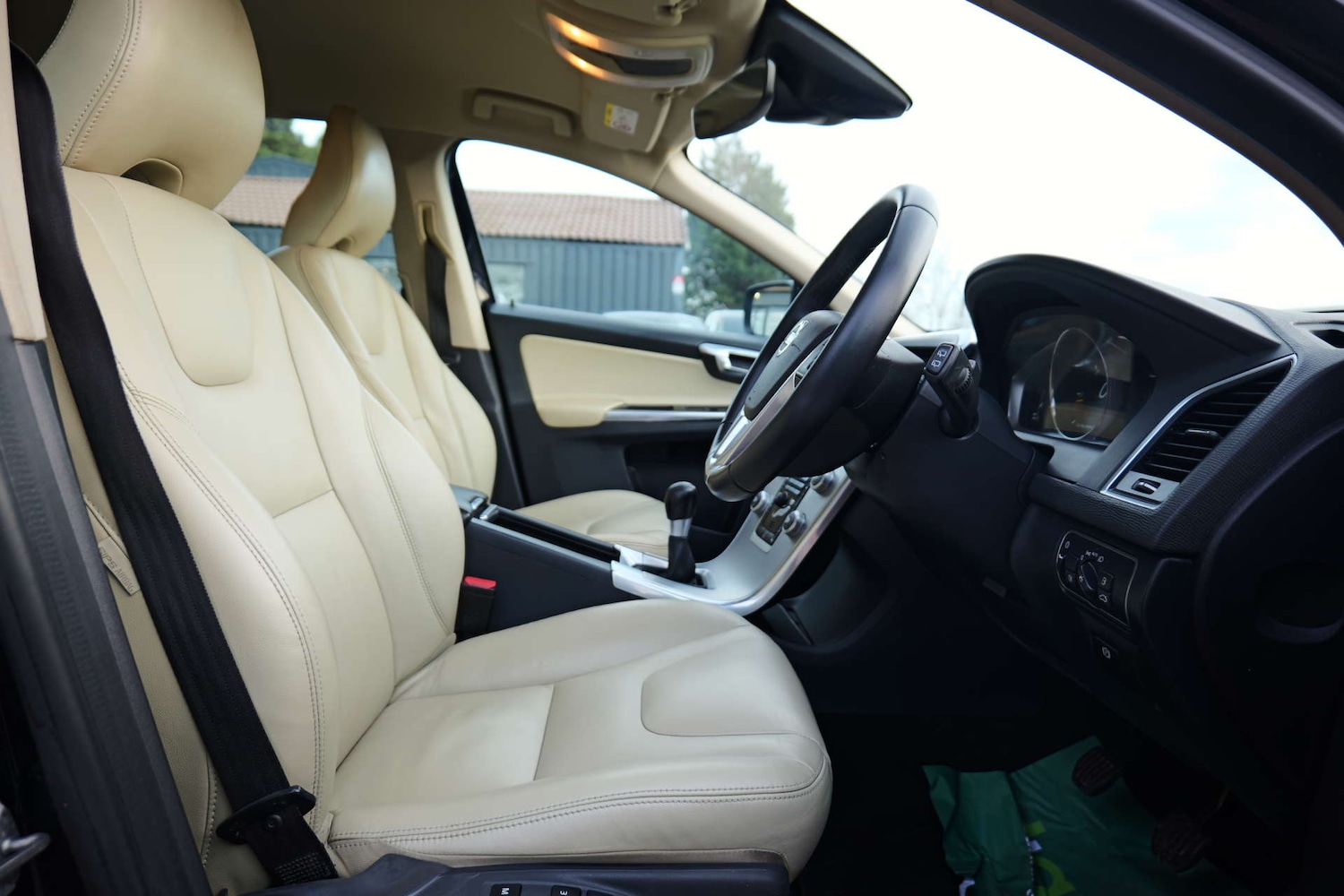 Used Volvo XC60 2016 for sale - 76829923: Photo 20