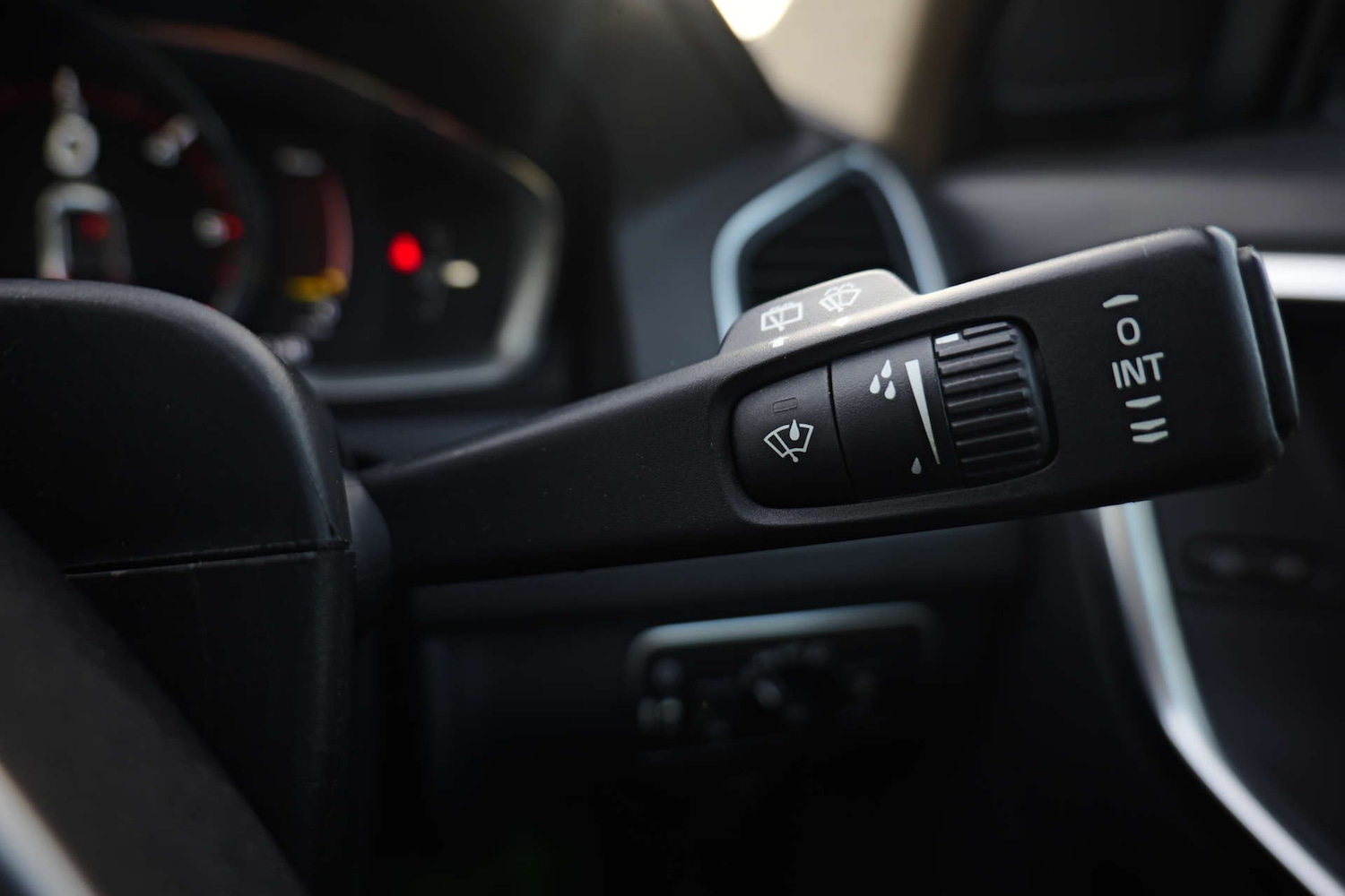 Used Volvo XC60 2016 for sale - 76829923: Photo 29