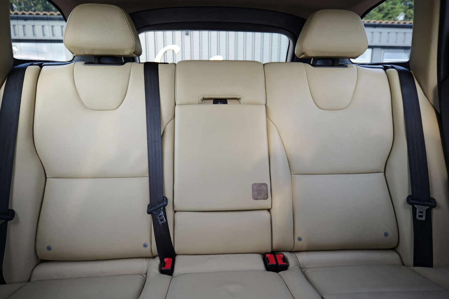 Used Volvo XC60 2016 for sale - 76829923: Photo 40