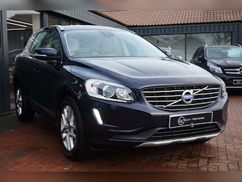 Used Volvo XC60 2016 for sale - 76829923: Photo