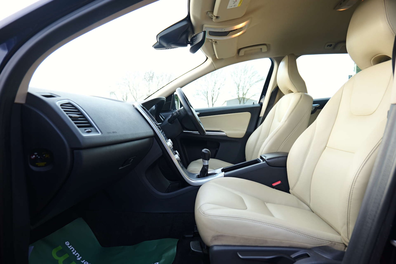 Used Volvo XC60 2016 for sale - 76829923: Photo 56