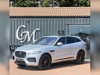 Used Jaguar F-Pace 2017 for sale - 79296774: Photo