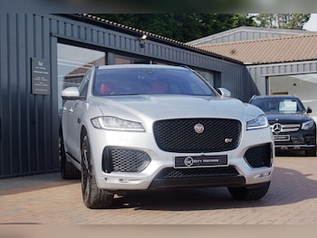 Used Jaguar F-Pace 2017 for sale - 79296774: Photo