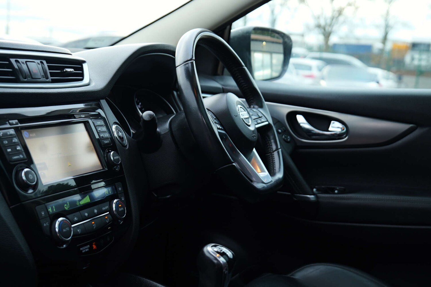 Used Nissan Qashqai 2018 for sale - 76567750: Photo 61