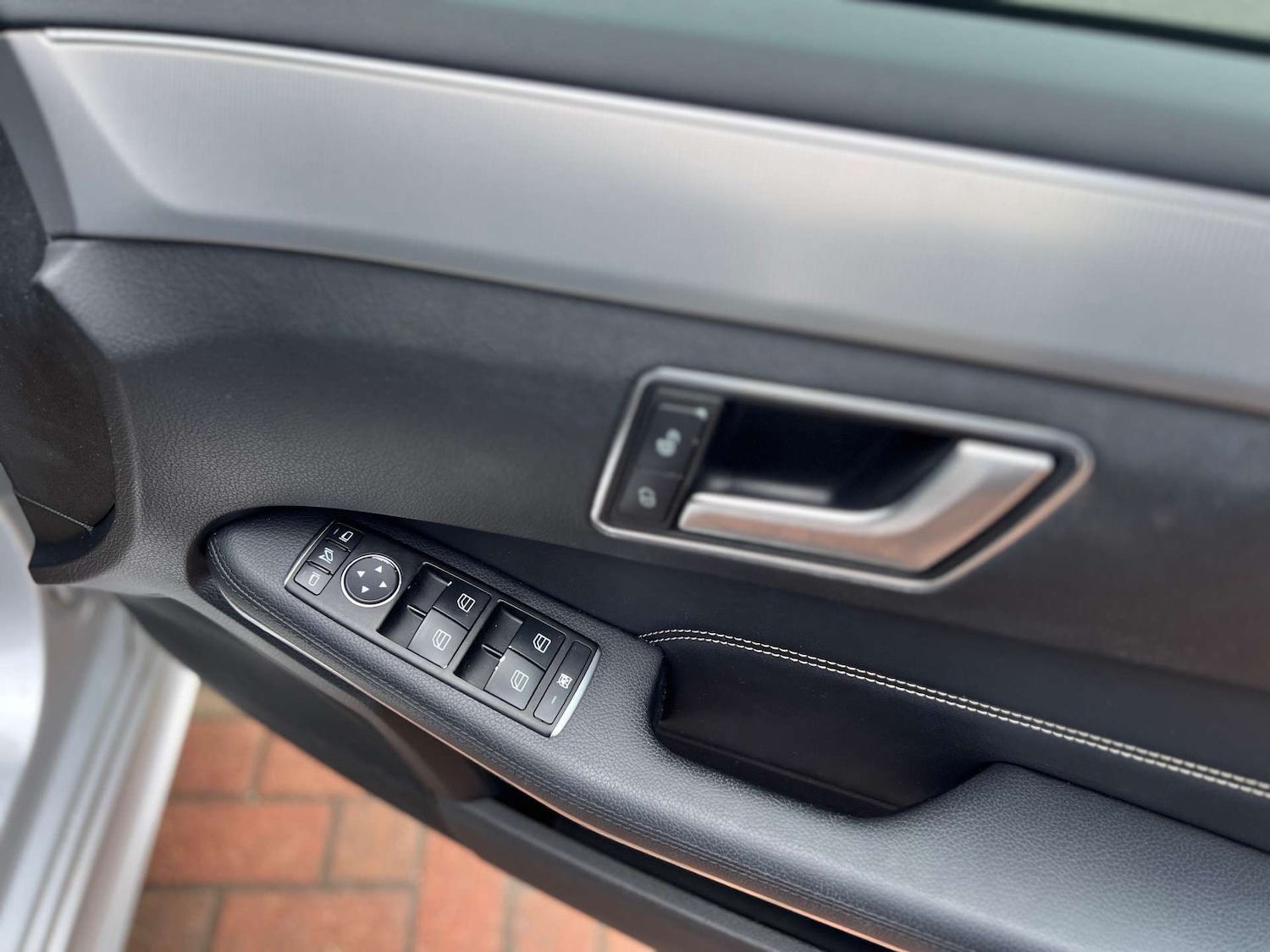 Used Mercedes-Benz E Class 2014 for sale - 77312221: Photo 17