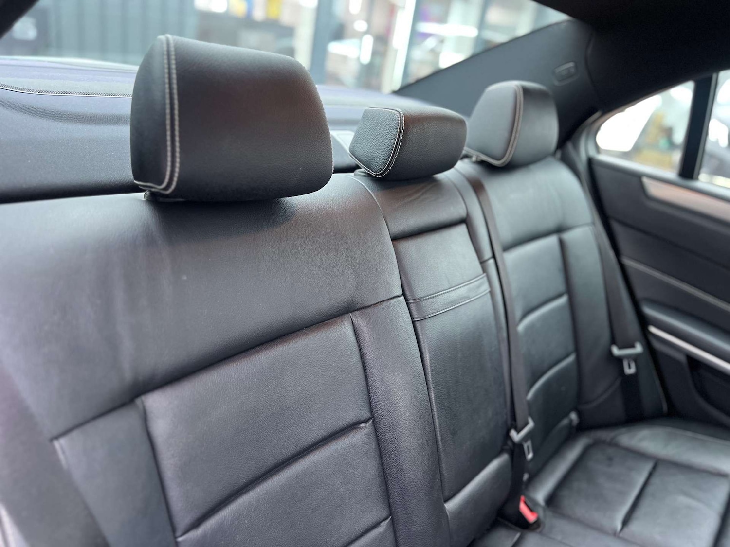 Used Mercedes-Benz E Class 2014 for sale - 77312221: Photo 35