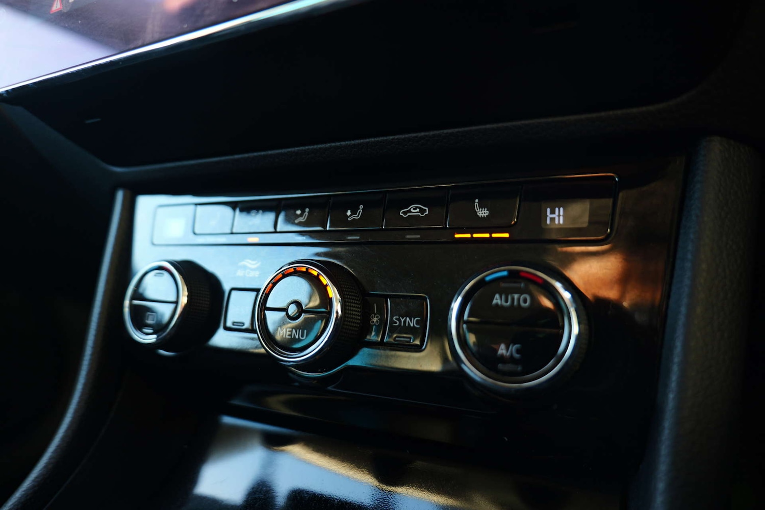 Used Skoda Superb 2018 for sale - 76846891: Photo 36