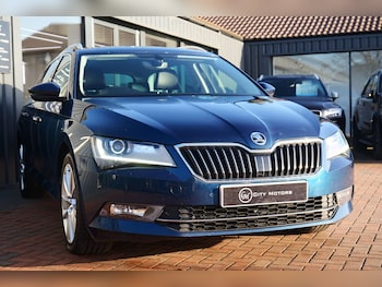 Used Skoda Superb 2018 for sale - 76846891: Photo