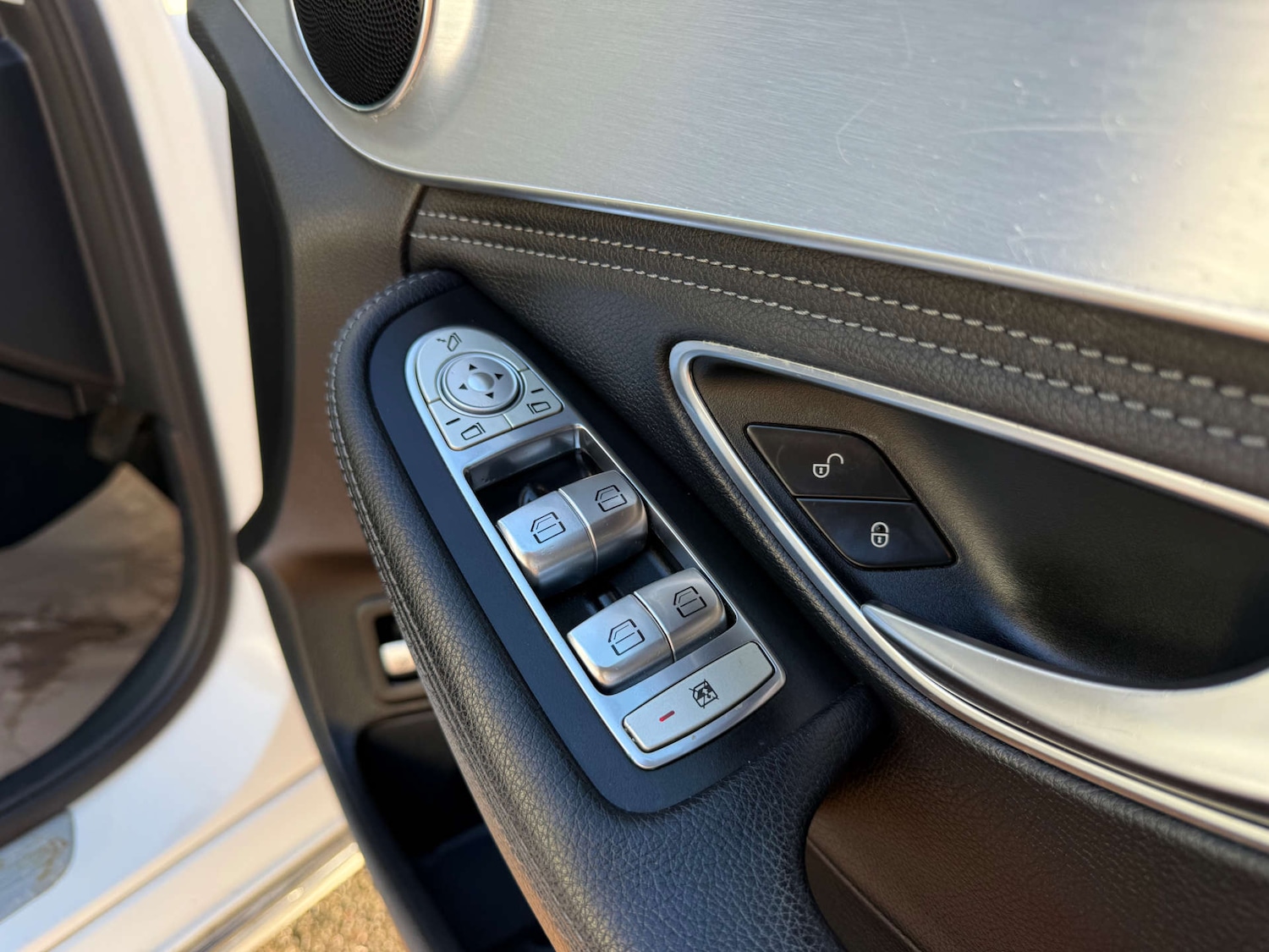 Used Mercedes-Benz C Class 2015 for sale - 77148692: Photo 19